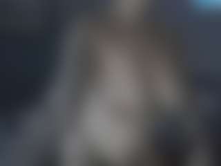 tiptoethruroses's Live Sex Cam Show