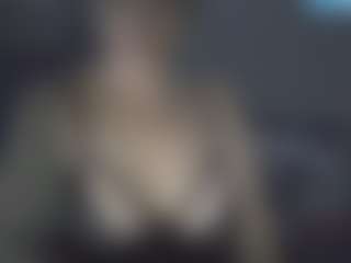 tiptoethruroses's Live Sex Cam Show