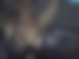 tiptoethruroses's Live Sex Cam Show
