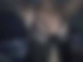tiptoethruroses's Live Sex Cam Show