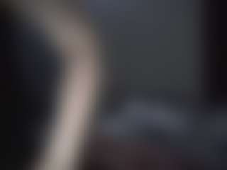 tiptoethruroses's Live Sex Cam Show