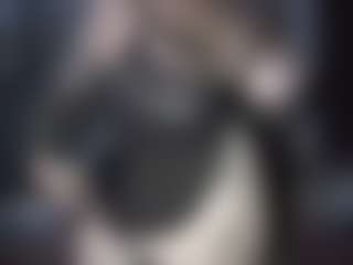 tiptoethruroses's Live Sex Cam Show