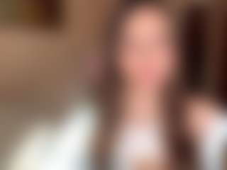 Show de cam en vivo con YokoDemoya - White en Camsoda
