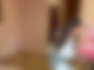 Live cam show with YokoDemoya - Flashing on StripNow
