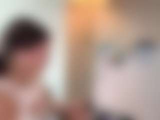 Live cam show with YokoDemoya - White on Camsoda