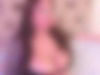 EmaValvet's Live Sex Cam Show