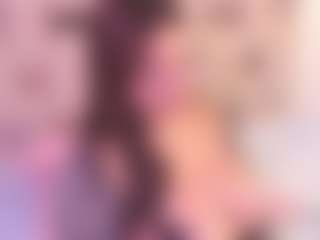 EmaValvet's Live Sex Cam Show