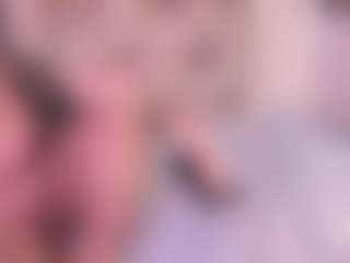 EmaValvet's Live Sex Cam Show