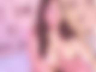 EmaValvet's Live Sex Cam Show
