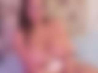 EmaValvet's Live Sex Cam Show
