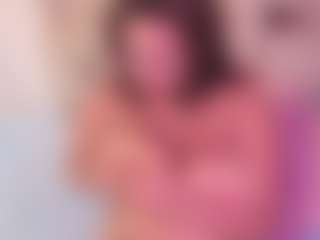 EmaValvet's Live Sex Cam Show