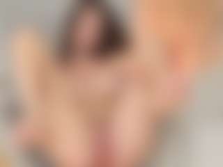 Live cam show with LaraLane - Dirty on Camsoda