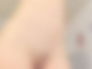 LaraLane's Live Sex Cam Show