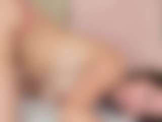 LaraLane's Live Sex Cam Show