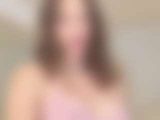 Live cam show with LaraLane - Plussize on thefappeningchat.com