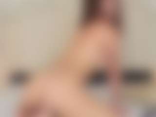 LaraLane's Live Sex Cam Show