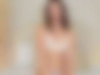 LaraLane's Live Sex Cam Show
