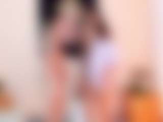 Love-Submissive18's Live Sex Cam Show