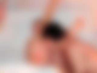 Love-Submissive18's Live Sex Cam Show