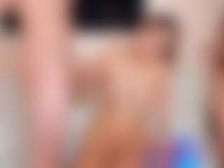 Love-Submissive18's Live Sex Cam Show