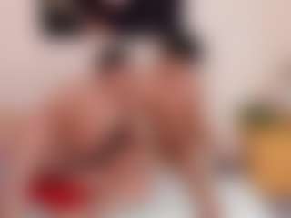 Live-camshow met Love-Submissive18 - Strip op Camsoda
