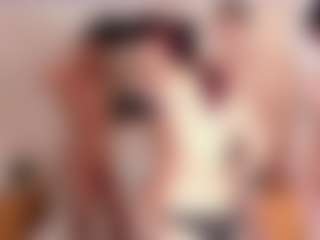 Love-Submissive18's Live Sex Cam Show