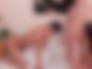 Love-Submissive18's Live Sex Cam Show