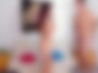 Love-Submissive18's Live Sex Cam Show