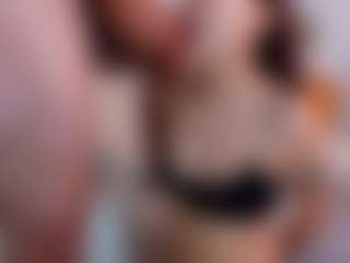 Love-Submissive18's Live Sex Cam Show