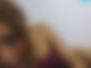 Live cam show with ang3lsweets - Blonde Hair Amateur on Soda Cam