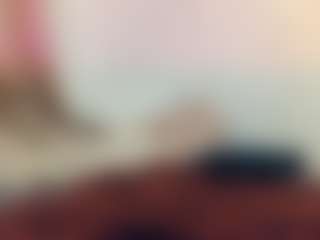 Live cam show with ang3lsweets - Blonde Hair Amateur on liverealitysex.com