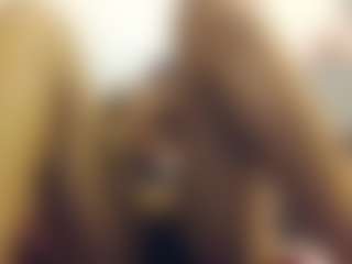 Live cam show with ang3lsweets - Flashing on Milfs Live