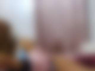 Live cam show with ang3lsweets - Brown Eyes Mature on Hubzter Live