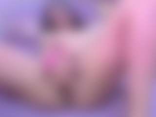 Live cam show with Emily-Blush - White on Camsoda | colombia