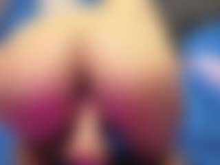 Emily-Blush's Live Sex Cam Show