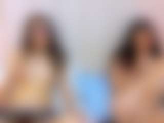 SkyandLia's Live Sex Cam Show