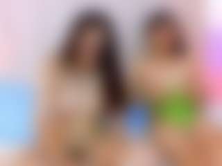 SkyandLia's Live Sex Cam Show