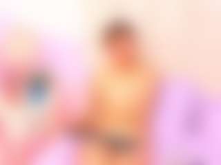 Live-Cam-Show mit SkyandLia - Squirt auf Camsoda