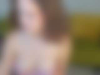 Amelya-Wood's Live Sex Cam Show