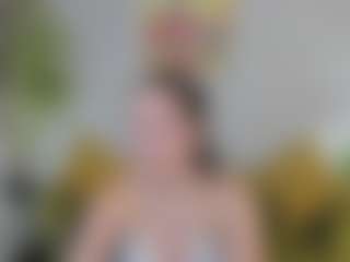 Live cam show with Amelya-Wood - New Spank on livesuperchat.net