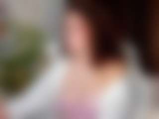 Live cam show with Amelya-Wood - College Brown Hair on hrnylive.com