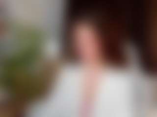 Live cam show with Amelya-Wood - New Spank on Big Tits