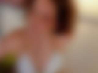 Live cam show with Amelya-Wood - Facial Piercings on LiveSexCams6