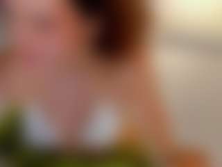 Live cam show with Amelya-Wood - Green Eyes on live18s.com