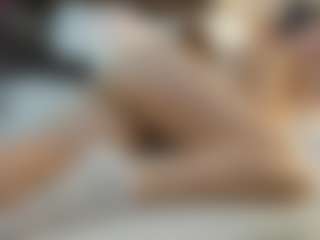 Amelya-Wood's Live Sex Cam Show
