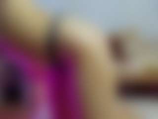 Show en direct avec Amelya-Wood - Spanks sur Camsoda