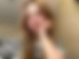 Live cam show with DonnetteDente - Normal on Camsoda