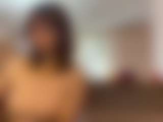 Live cam show with LeeannaKarels - New Lush on Uber Horny