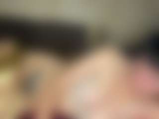 Live cam show with LeeannaKarels - Facial Piercings on WildCum