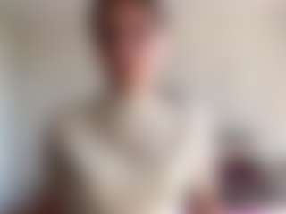 Live cam show with LindaGil - New Squirt on Stripli.com